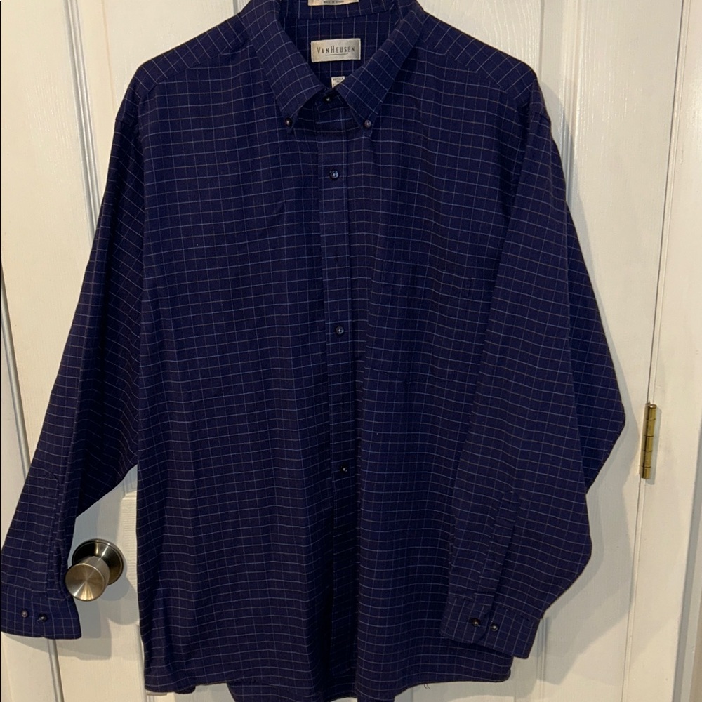 Van Heusen Men's Dark Blue Plaid Shirt